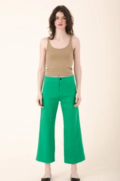 Color Knack Pant in Kelly Green