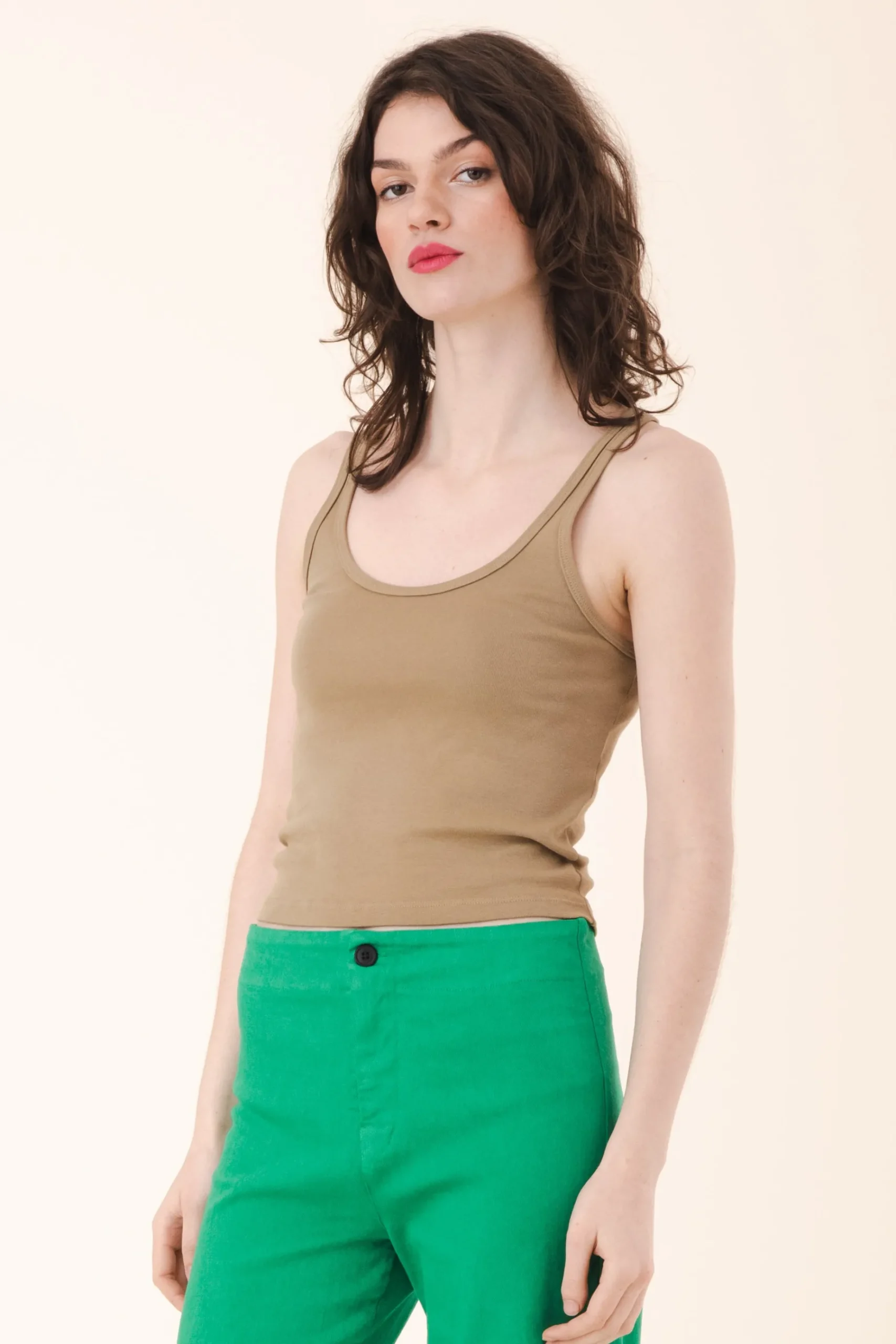 Color Knack Pant in Kelly Green
