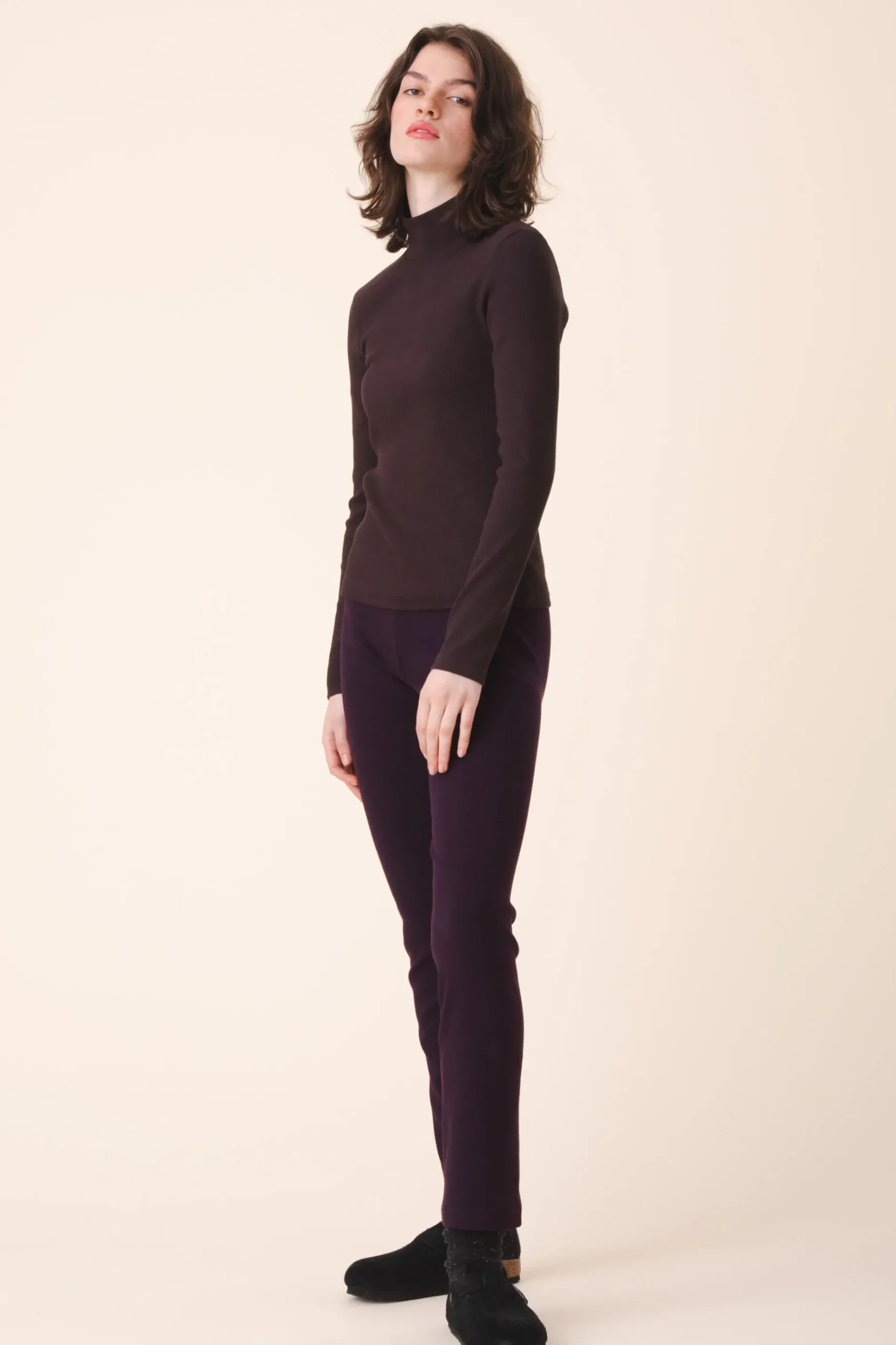 L/S Mockneck in Brown Out