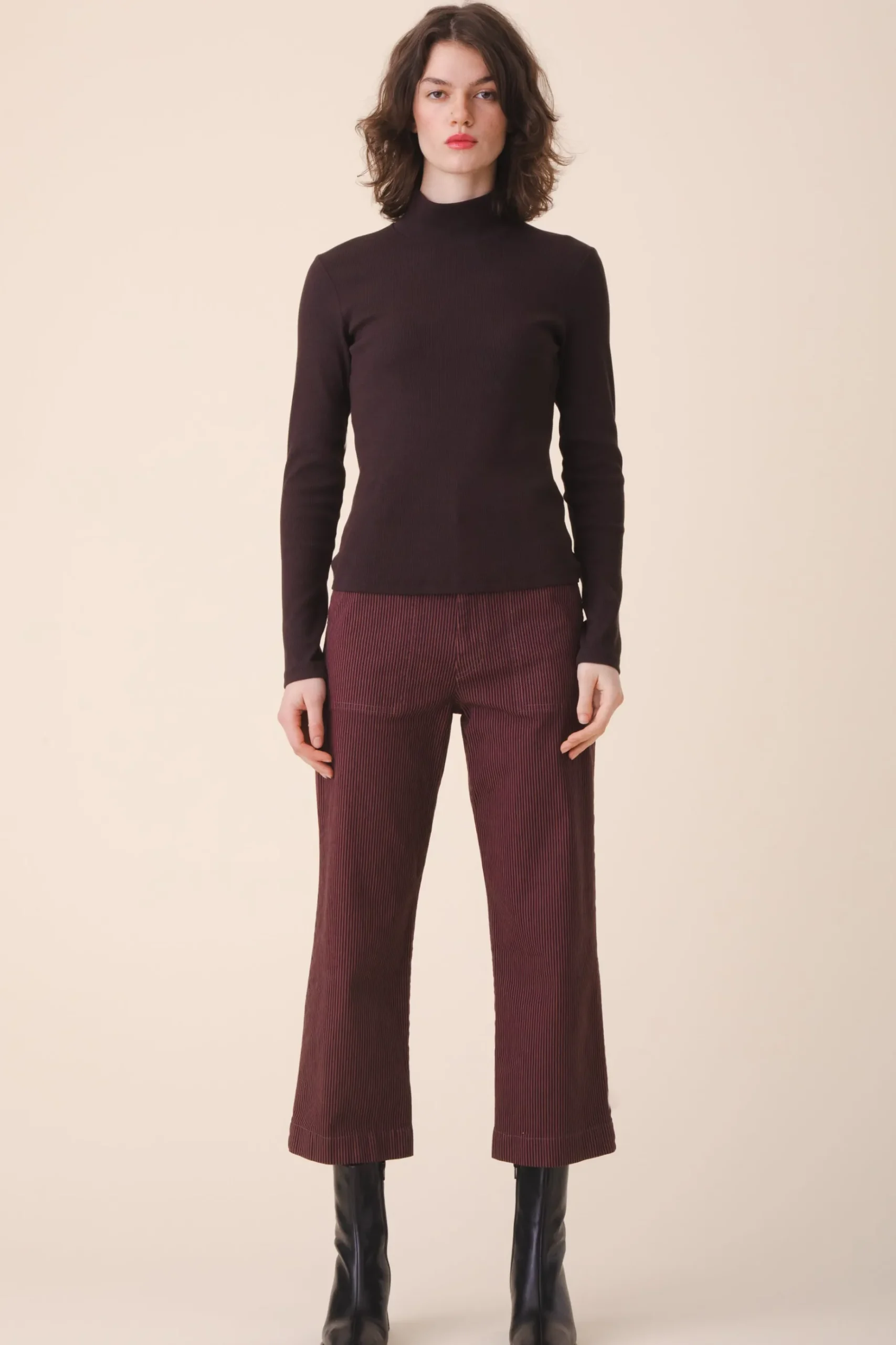 L/S Mockneck in Brown Out