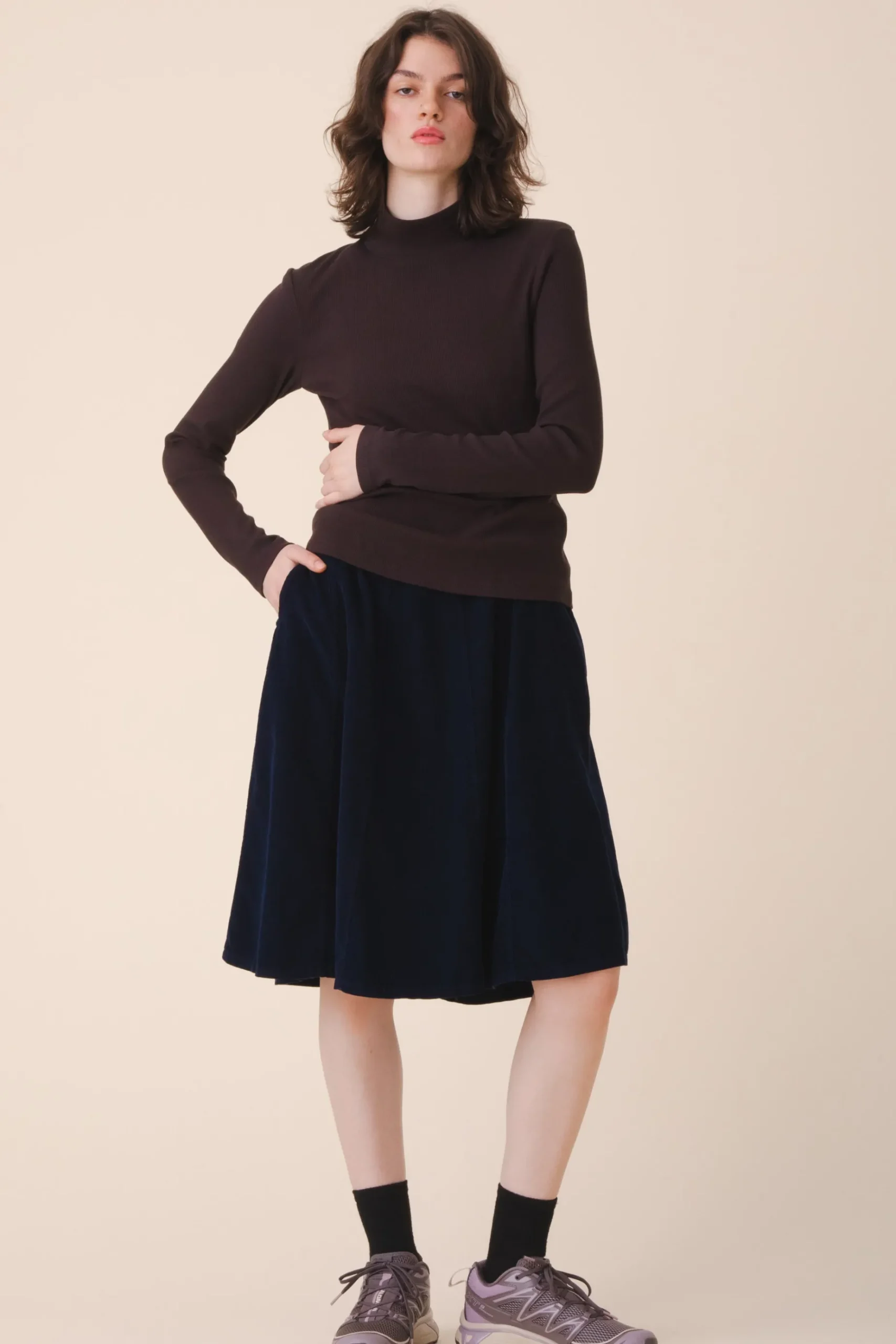 L/S Mockneck in Brown Out