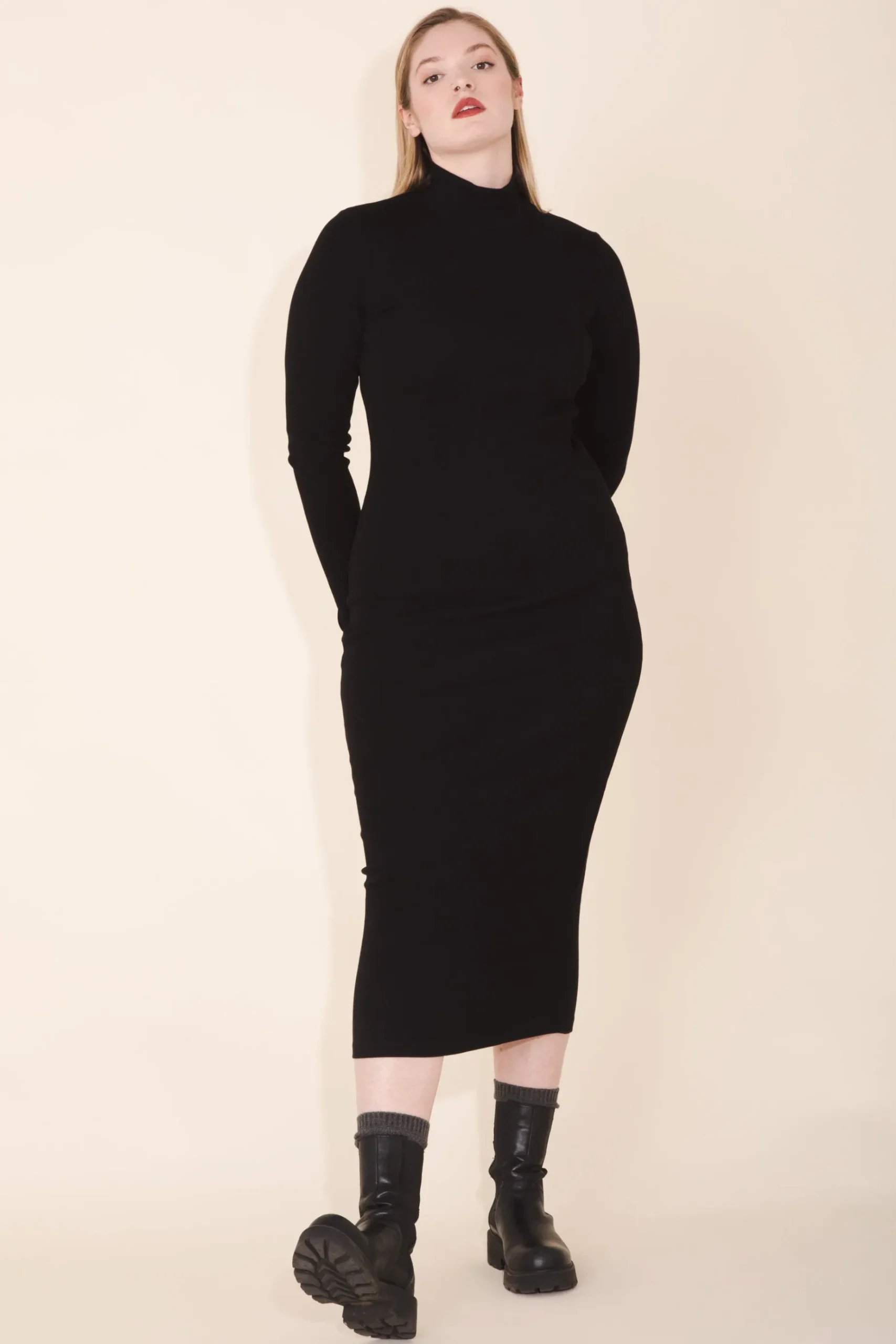 Mockneck Dress in Black