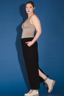 Organic Fleece Sweatskirt in Black