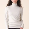 Rib Turtleneck in Oyster
