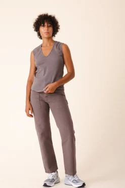 Sleeveless Soft V in Dior Gray