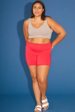 Soft Short in Cherry