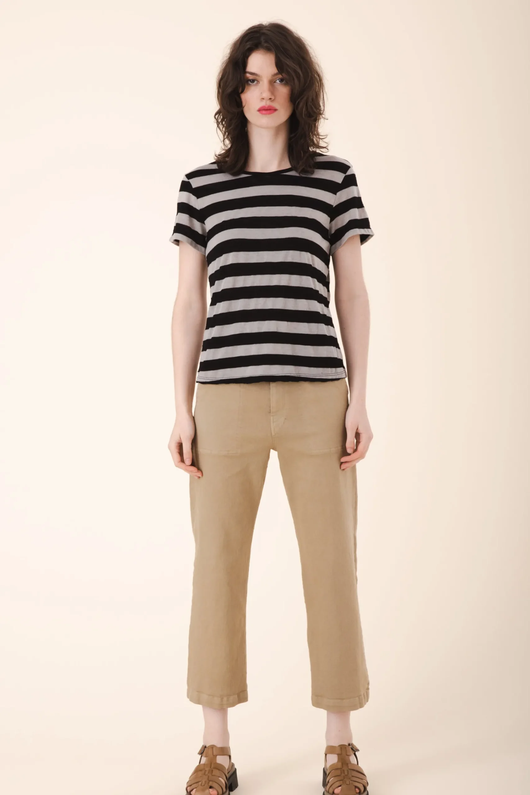 Synchronicitee S/S in Black