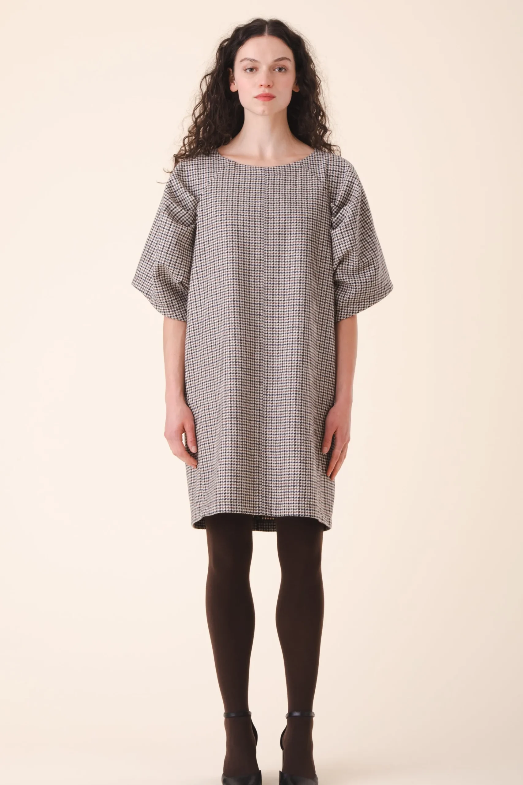 Wool Kite Dress in Houndstooth